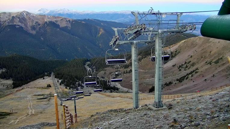 Webcam Arapahoe Basin: Montezuma Bowl