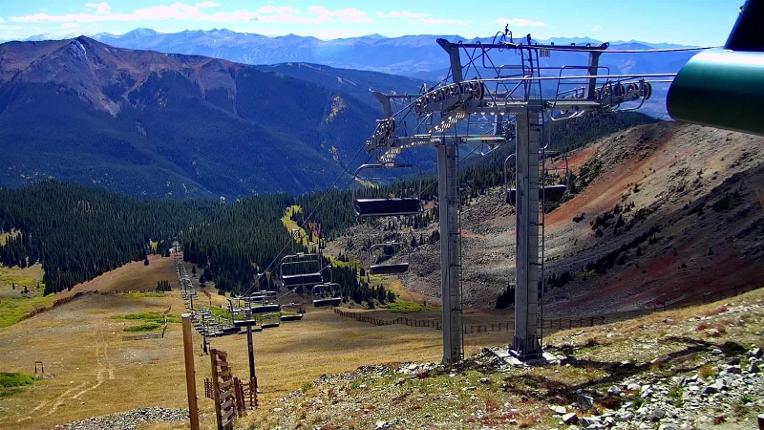 Webcam Arapahoe Basin: Montezuma Bowl