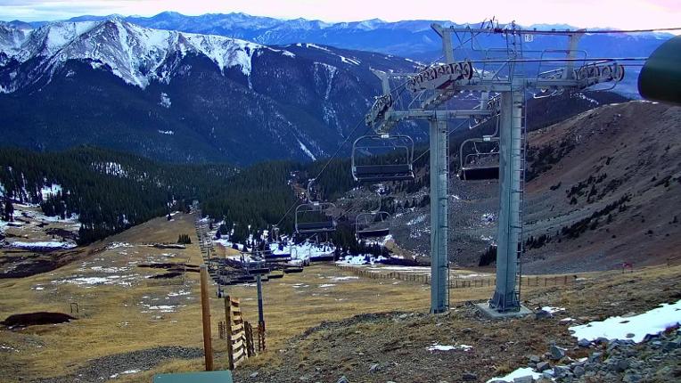 Webcam Arapahoe Basin: Montezuma Bowl