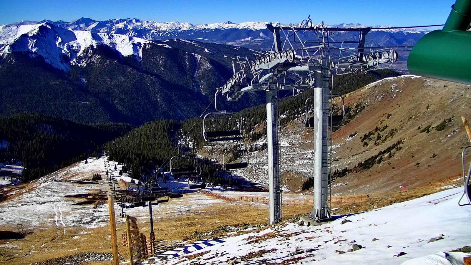 Webcam Arapahoe Basin: Montezuma Bowl