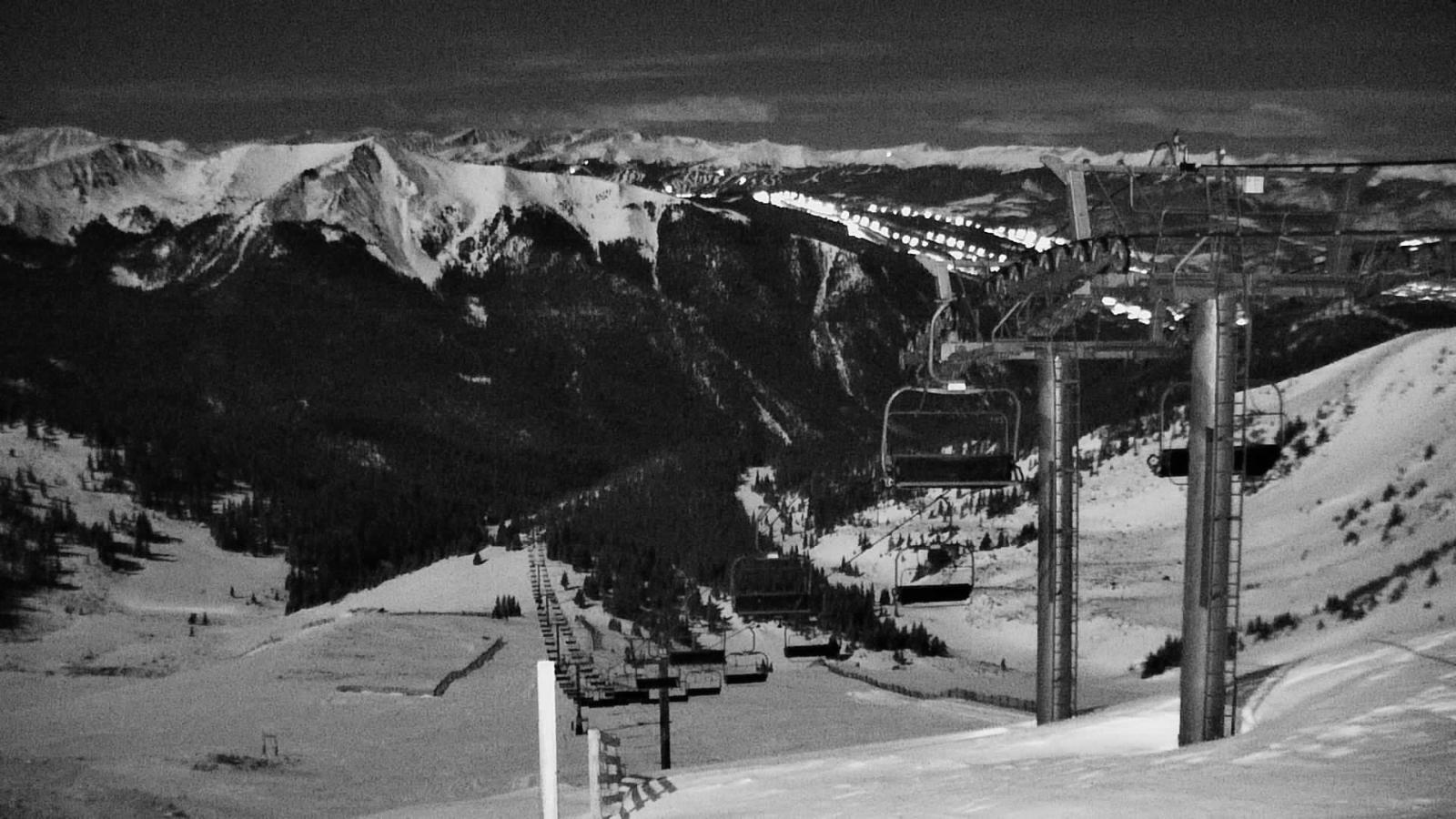 Webcam Arapahoe Basin: Montezuma Bowl