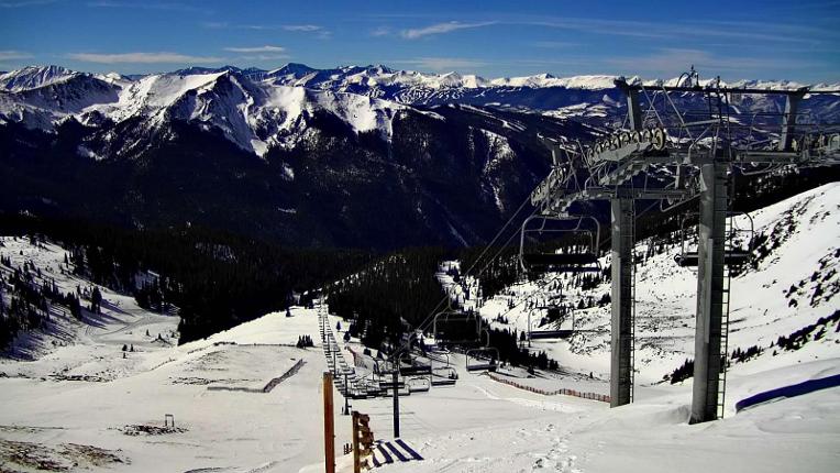 Webcam Arapahoe Basin: Montezuma Bowl