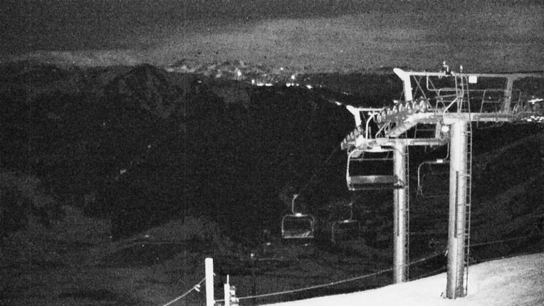 Webcam Arapahoe Basin: Montezuma Bowl