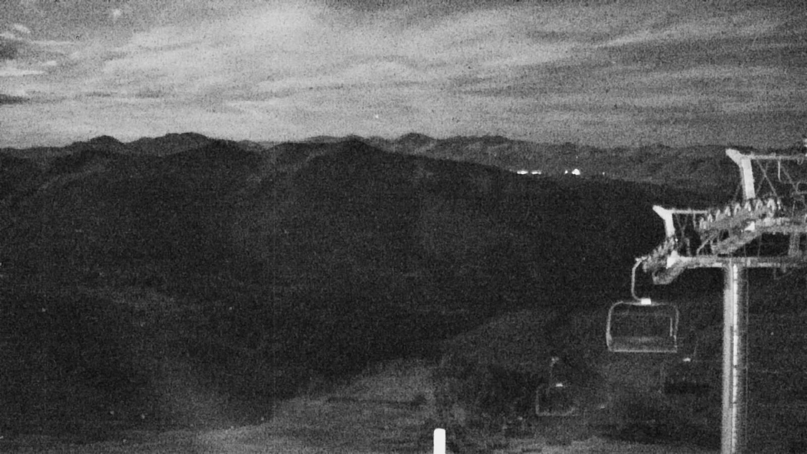 Webcam Arapahoe Basin: Montezuma Bowl