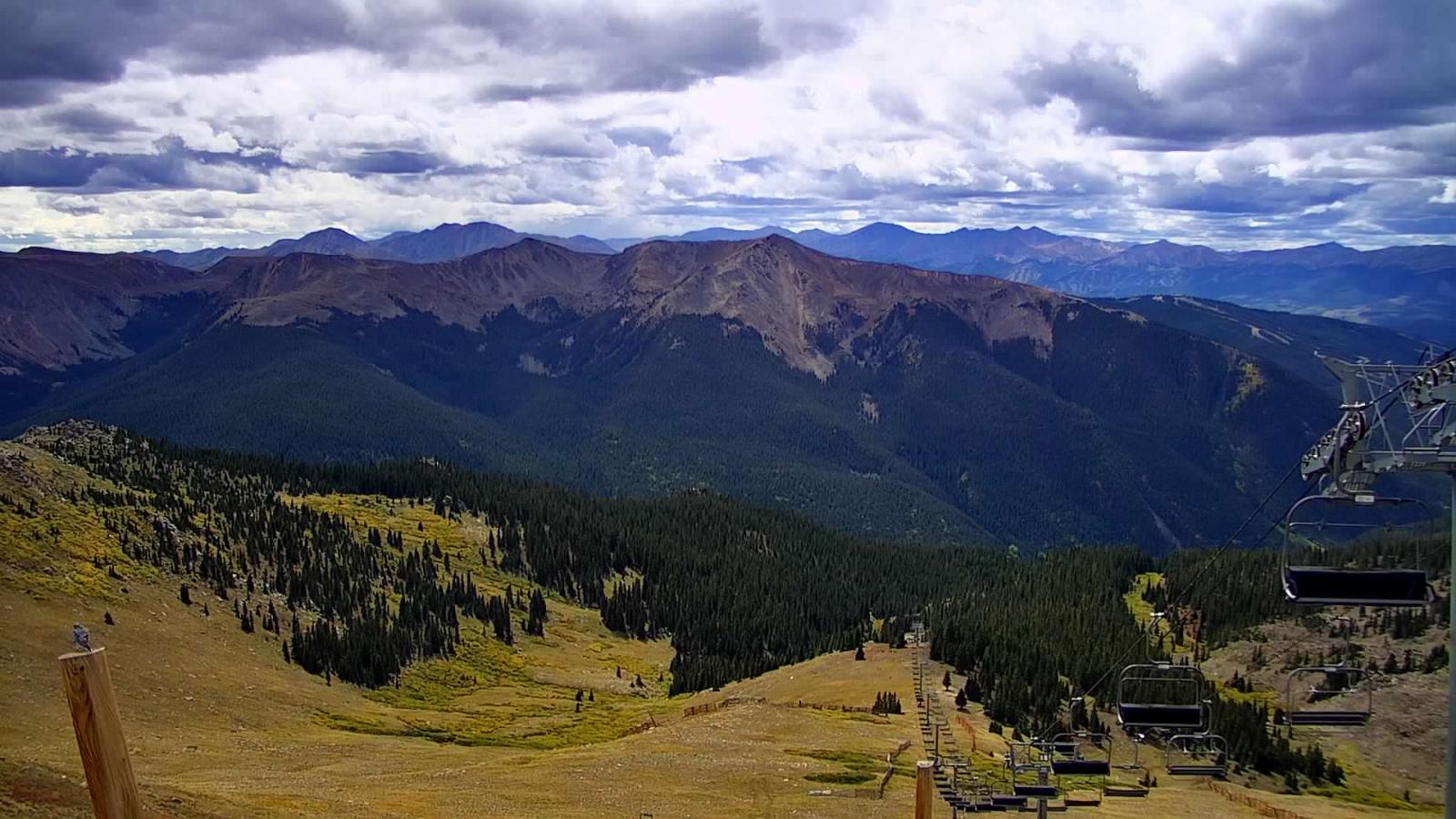 Webcam Arapahoe Basin: Montezuma Bowl