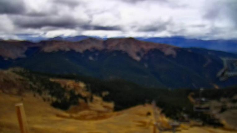 Webcam Arapahoe Basin: Montezuma Bowl