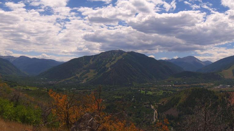 Webcam Aspen Mountain: Panoramic Power of four