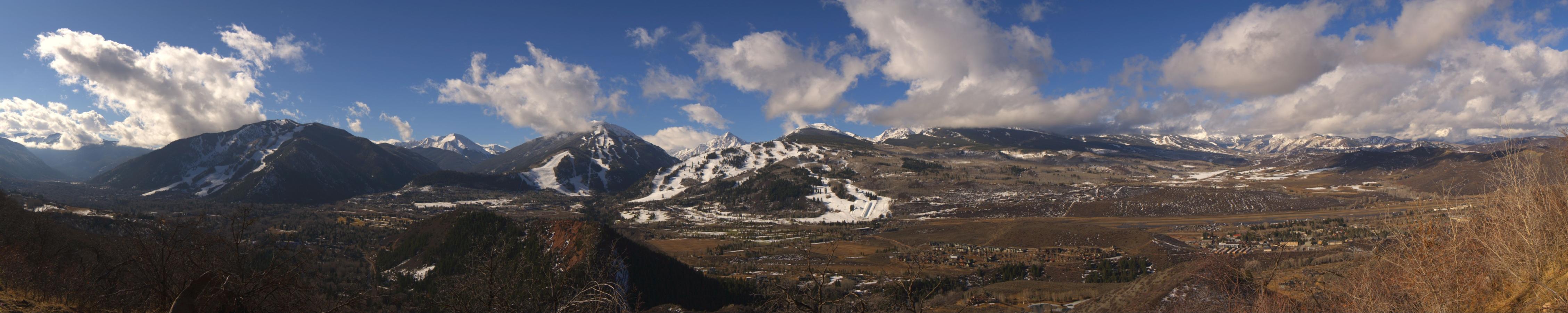 Webcam Aspen Mountain: Panoramic Power of four