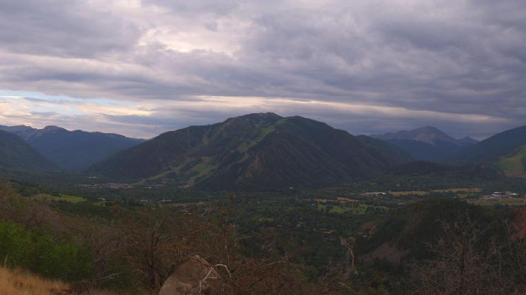 Webcam Aspen Mountain: Panoramic Power of four