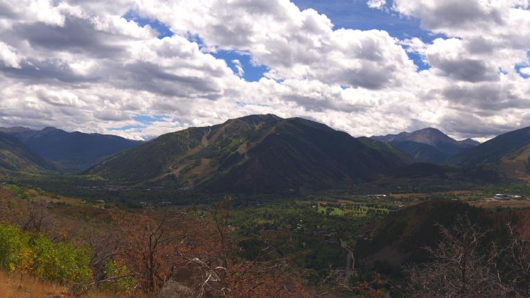 Webcam Aspen Mountain: Panoramic Power of four