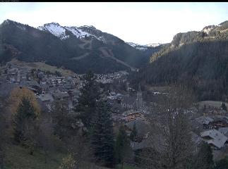 Avoriaz: Village (avorinet.com)