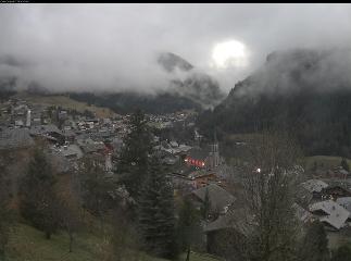 Avoriaz: Village (avorinet.com)