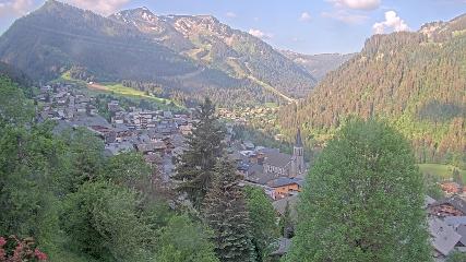Avoriaz: Village (avorinet.com)