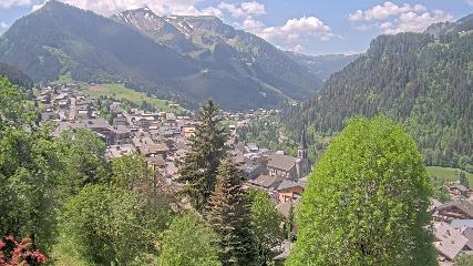 Avoriaz: Village (avorinet.com)