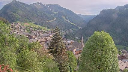 Avoriaz: Village (avorinet.com)
