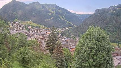 Avoriaz: Village (avorinet.com)