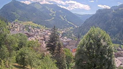 Avoriaz: Village (avorinet.com)