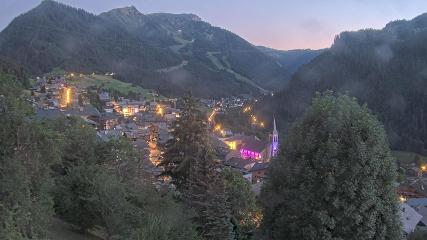 Avoriaz: Village (avorinet.com)