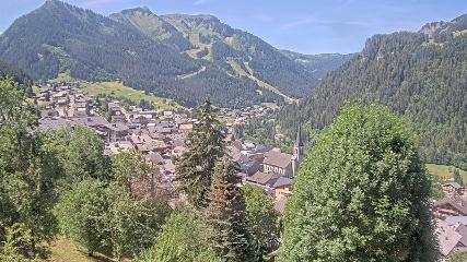 Avoriaz: Village (avorinet.com)