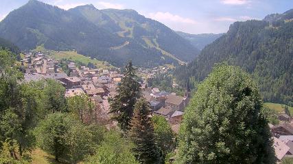 Avoriaz: Village (avorinet.com)