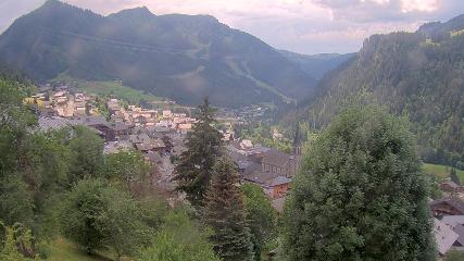 Avoriaz: Village (avorinet.com)
