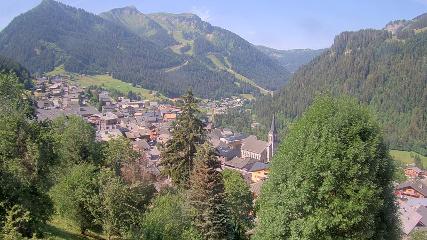 Avoriaz: Village (avorinet.com)