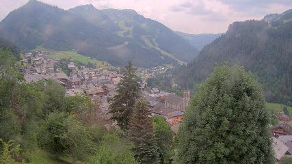 Avoriaz: Village (avorinet.com)