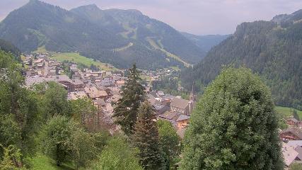 Avoriaz: Village (avorinet.com)