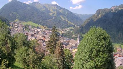 Avoriaz: Village (avorinet.com)