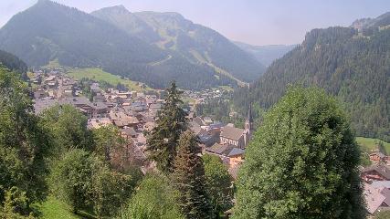 Avoriaz: Village (avorinet.com)