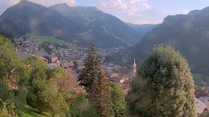 Avoriaz: Village (avorinet.com)