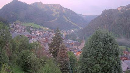 Avoriaz: Village (avorinet.com)