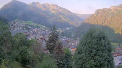Avoriaz: Village (avorinet.com)
