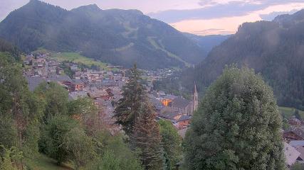 Avoriaz: Village (avorinet.com)