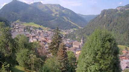Avoriaz: Village (avorinet.com)