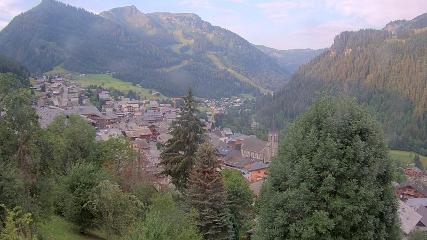 Avoriaz: Village (avorinet.com)