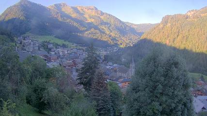Avoriaz: Village (avorinet.com)