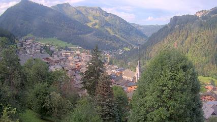Avoriaz: Village (avorinet.com)