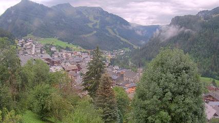 Avoriaz: Village (avorinet.com)