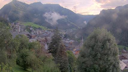 Avoriaz: Village (avorinet.com)