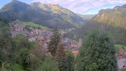 Avoriaz: Village (avorinet.com)