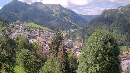 Avoriaz: Village (avorinet.com)