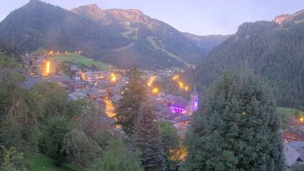 Avoriaz: Village (avorinet.com)