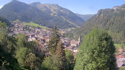 Avoriaz: Village (avorinet.com)