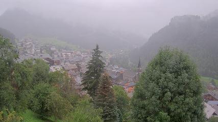 Avoriaz: Village (avorinet.com)