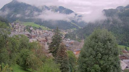 Avoriaz: Village (avorinet.com)