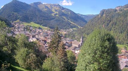 Avoriaz: Village (avorinet.com)