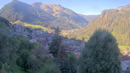 Avoriaz: Village (avorinet.com)