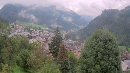 Avoriaz: Village (avorinet.com)