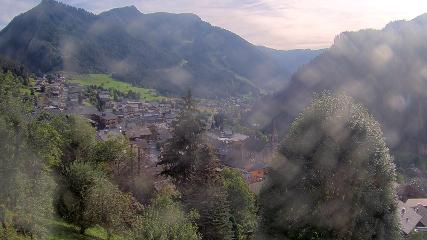 Avoriaz: Village (avorinet.com)